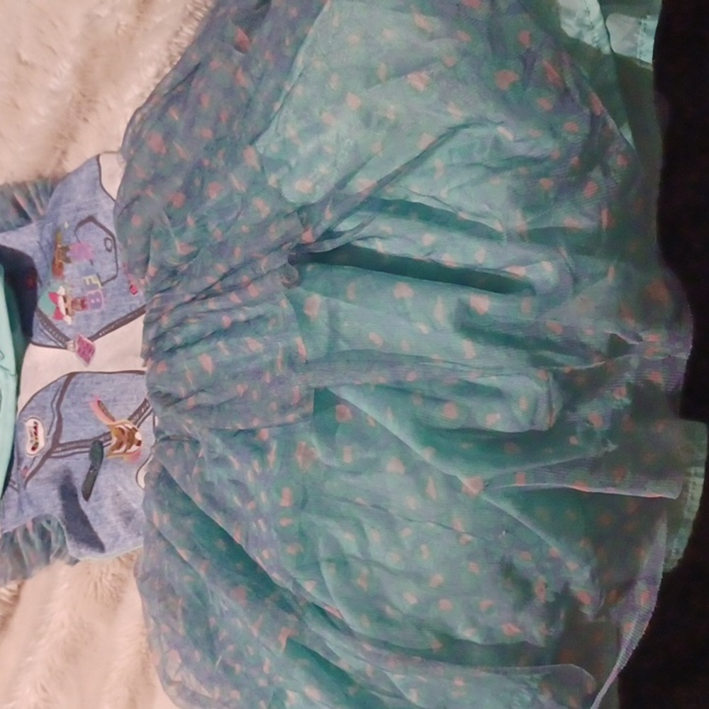 LOL Dress 👗 - Picture 3 of 12